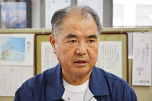 竪岩社長